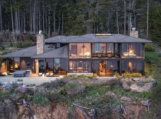 22138 Highway 1, Jenner, CA 95450