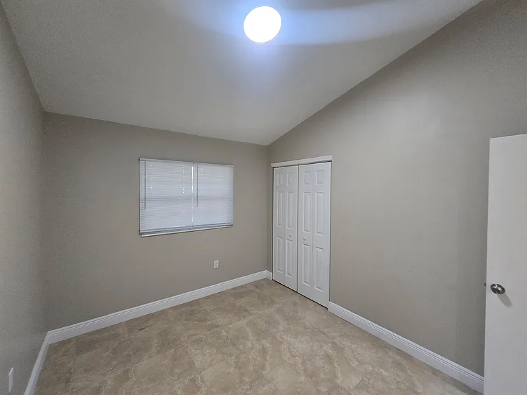 6033 Pine Ln — Photo 9