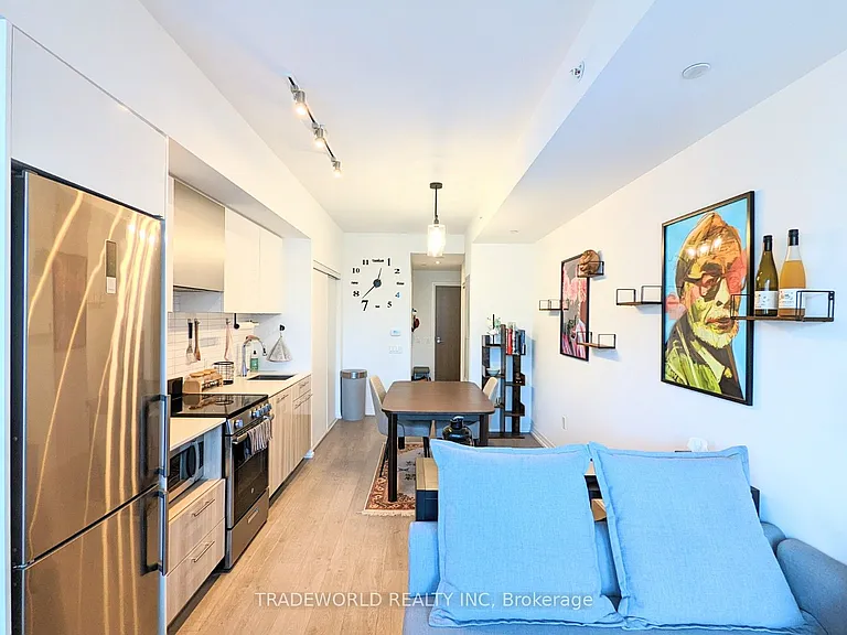 251 Jarvis St #932 — Photo 7