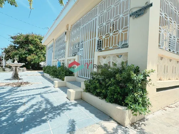 Carr 690 Calle, Vega Alta, PR 00692