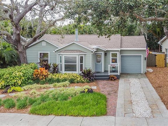 2nd image of 242 Garden Cir S