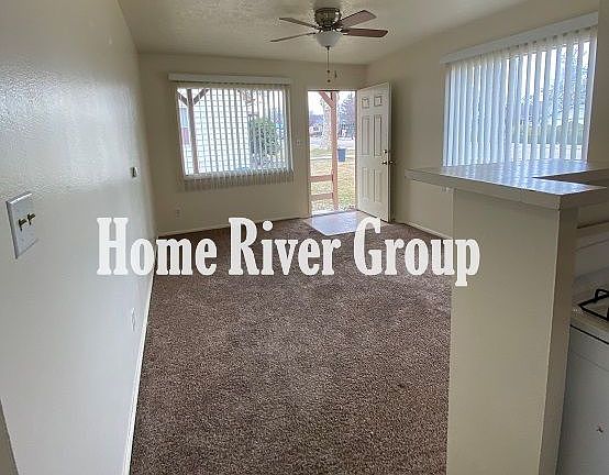 3rd image of 1523 S Kimball Ave