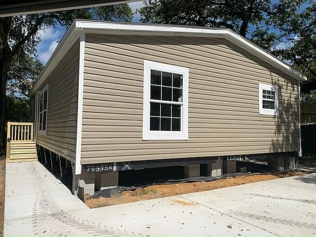 1st image of 9301 Eden Dr #453