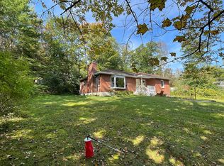 23 Lake Ave, Great Barrington, MA 01230