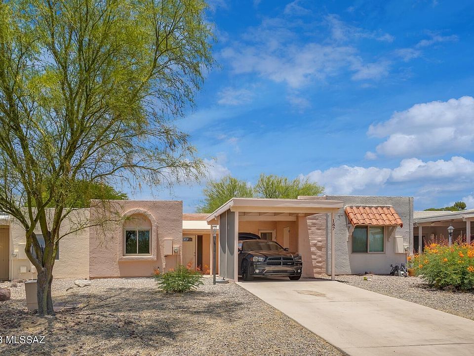 1st image of 187 N Calle Del Lago