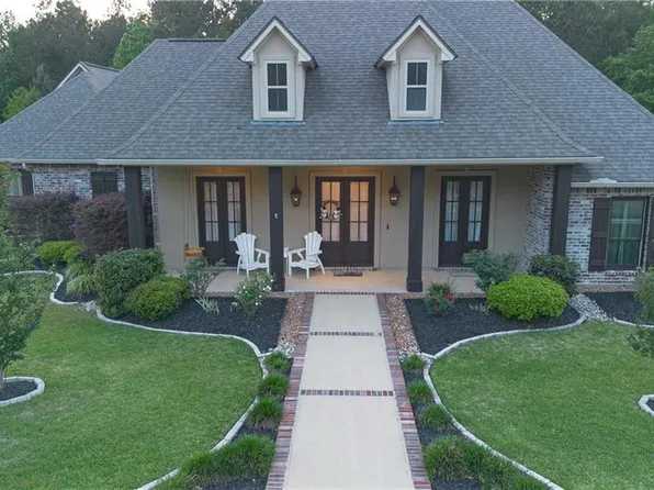 504 Richfield Pl, Pineville, LA 71360