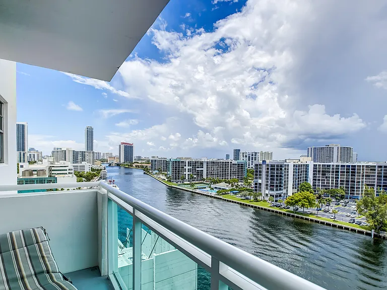 3000 S Ocean Dr #1100 — Photo 9
