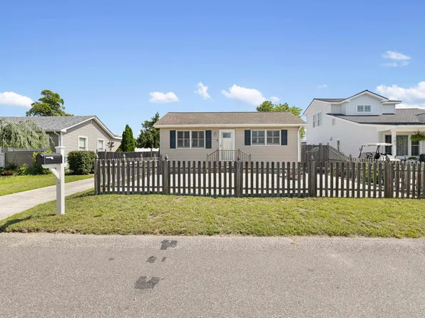 105 Cedardale Ave, Villas, NJ 08251