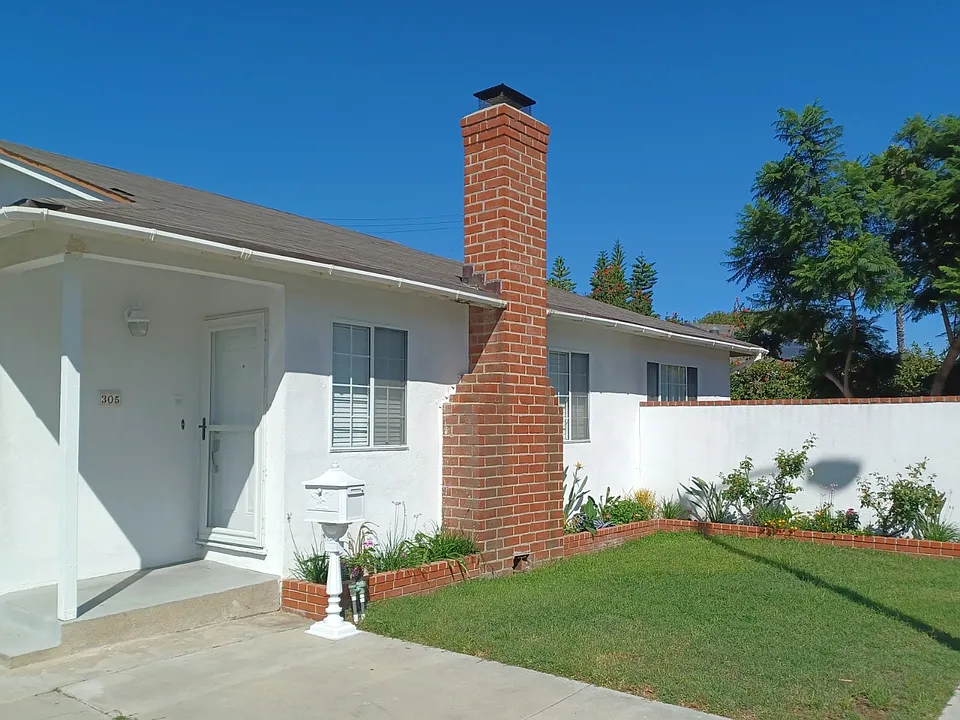 305 S Prospect Ave