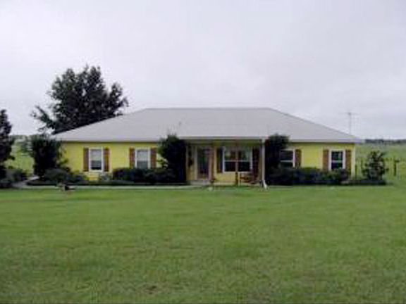 4th image of 22430 NW 20th St