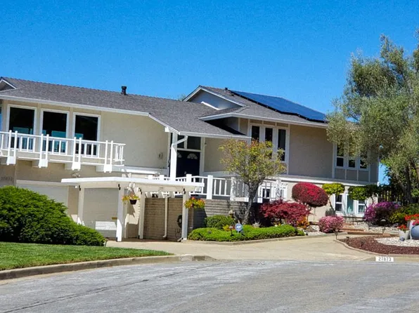 27873 Pebble Ct, Hayward, CA 94542