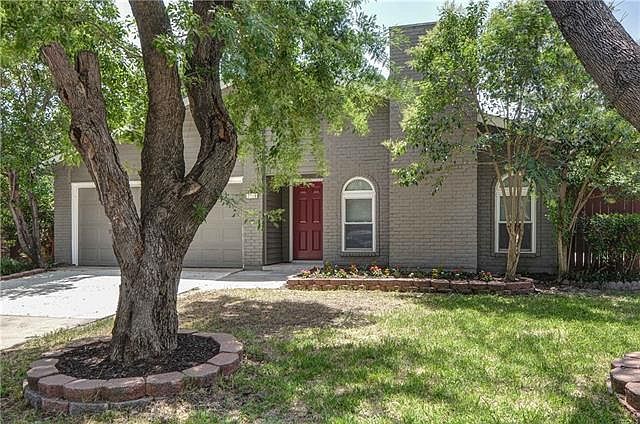 1st image of 2318 Benbrook Dr