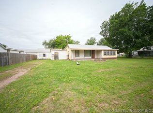 114 S 36th West Pl, Tulsa, OK 74127