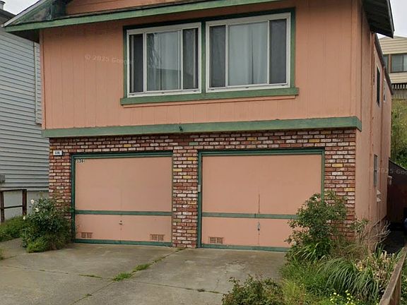 2nd image of 136 Marbly Ave