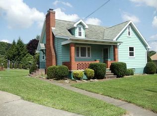 1629 Theatre St, Latrobe, PA 15650