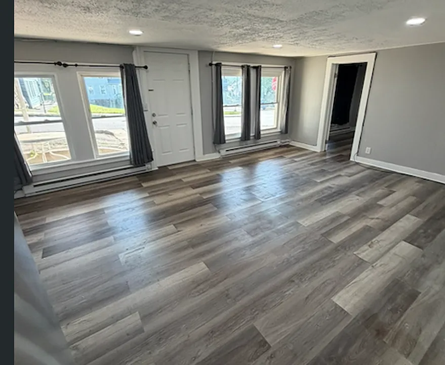 29 Tracy Ave