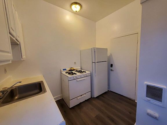 3rd image of 87 NE Harbor Ct #2