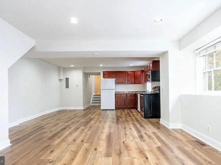 4338 Cresson St #1 — Photo 4