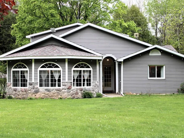 3690 Rau Rd, West Branch, MI 48661