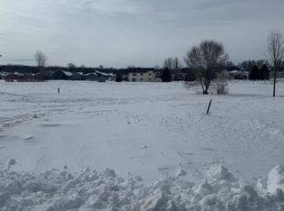 1585 Wood Duck Ln NE, Owatonna, MN 55060