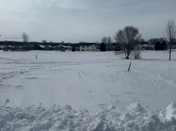 1585 Wood Duck Ln NE, Owatonna, MN 55060