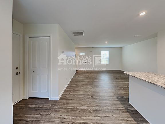 5th image of 1111 Concord Springs Dr