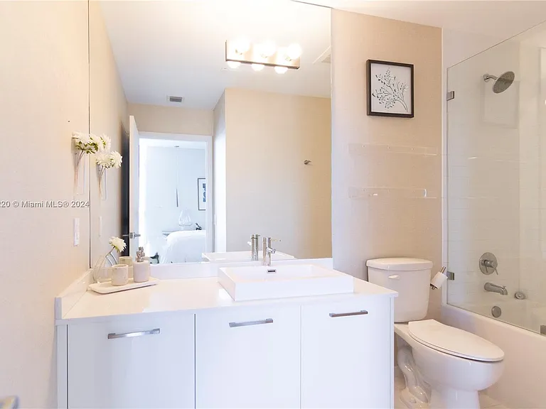 151 SE 1st St #3106 — Photo 10