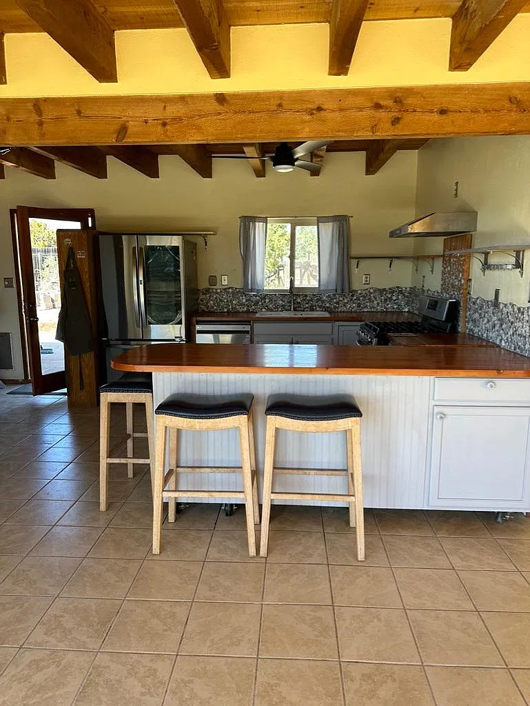 8 Vista Grande Cir — Photo 2
