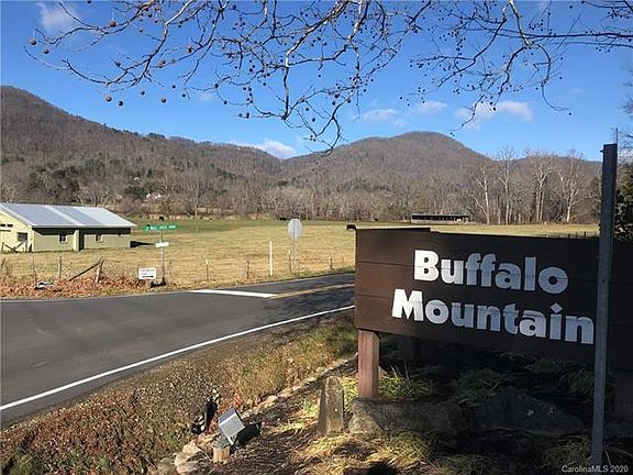 4th image of 110 And 112 Deer Run 52 53