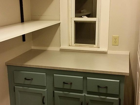 3rd image of 3847 E Underwood Ave #A