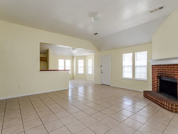 5th image of 1015 Balkan Ln