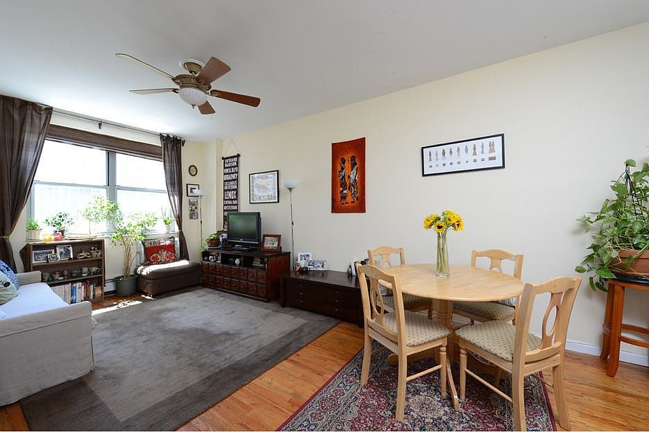 1st image of 225 W 70th St APT 6E