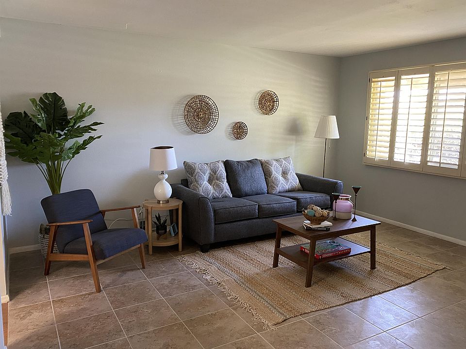 1st image of 1155 E Geneva Dr #17242946