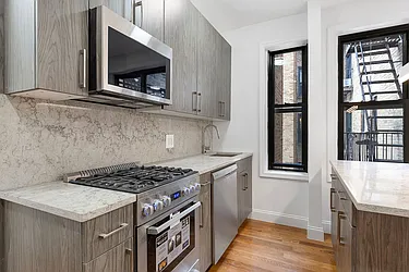 Sold by Thomas Lipovetsky, LREB