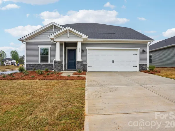 2455 Maxton Dr, Salisbury, NC 28144