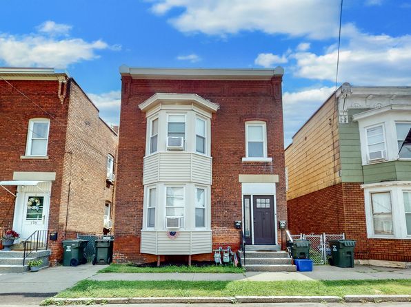 176 Paine St #2