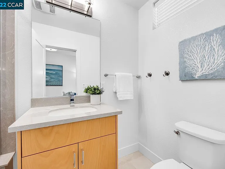 Downstairs Full Bath