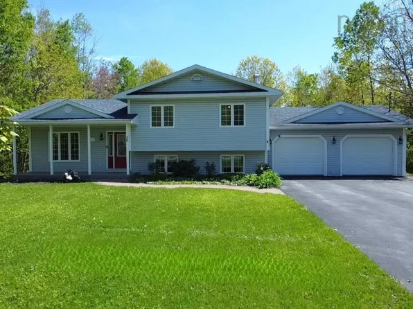 30 Westview Dr, Pictou, NS B2H 5C6