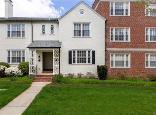 20 W Locke Ln #20, Richmond, VA 23226