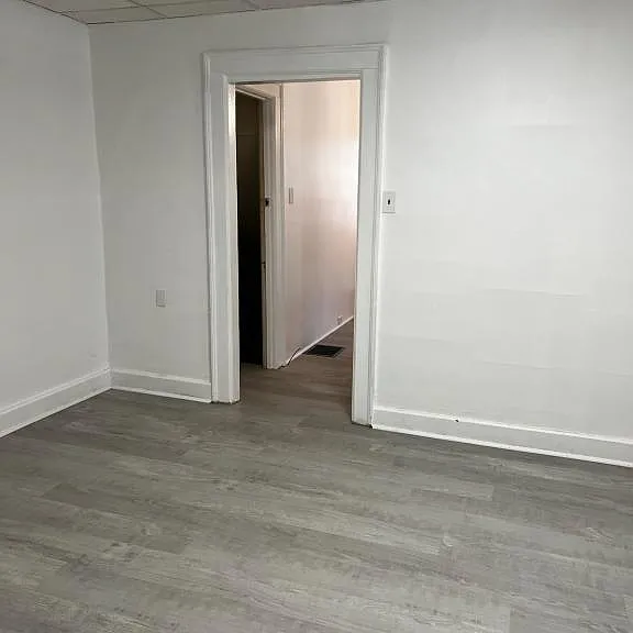 813 Madison Ave — Photo 15