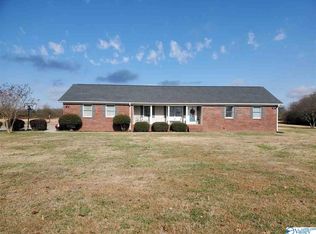 385 Rolan Gooch Rd, Hazel Green, AL 35750