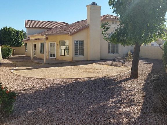 4th image of 10742 W Clover Way