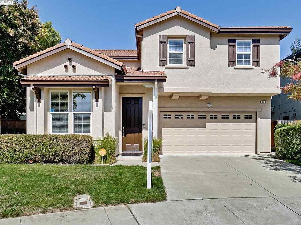 1st image of 123 Jasmine Ct