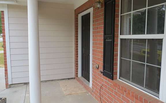 2nd image of 4136 Ravenwood Ct