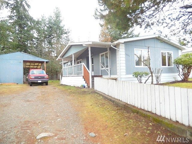 1st image of 13706 215th Ave E