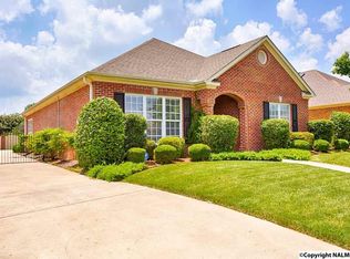 3110 Waterman Dr SE, Owens Cross Roads, AL 35763