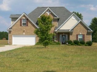 456 Chastleton Dr, Hampton, GA 30228