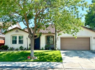 1206 Swan Dr, Patterson, CA 95363