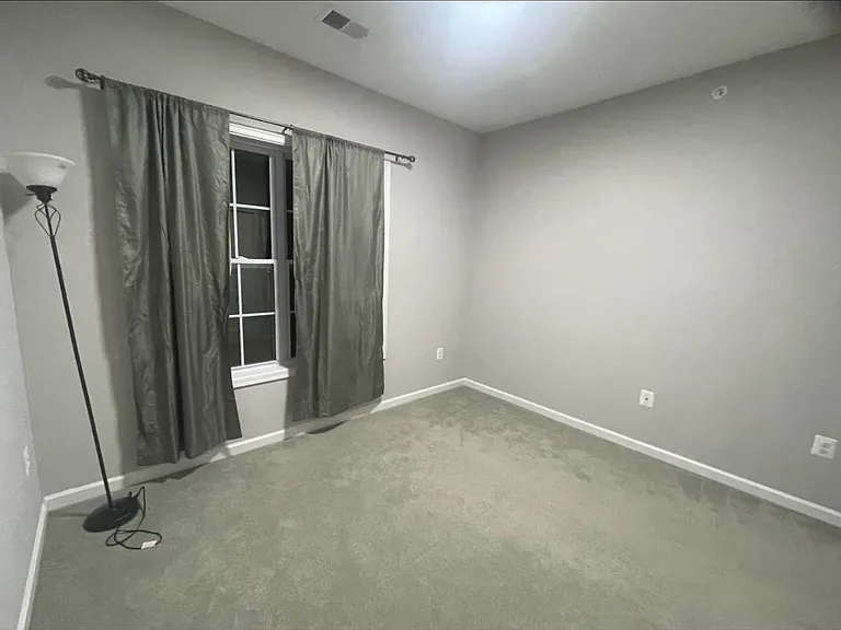 23536 Belvoir Woods Ter — Photo 3