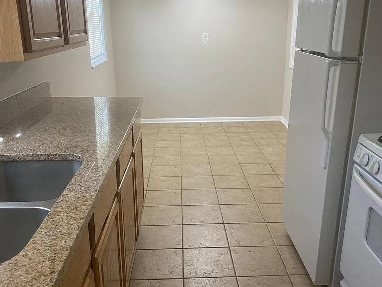 3802 Nanz Ave #11 — Photo 1